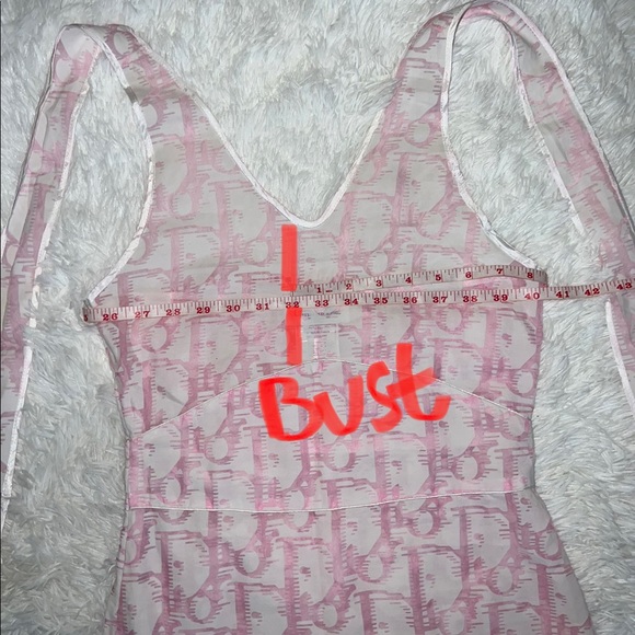 ❌ SOLD ❌ Authentic Dior Cover-Up Pink Monogram Size S - Picture 4 of 11